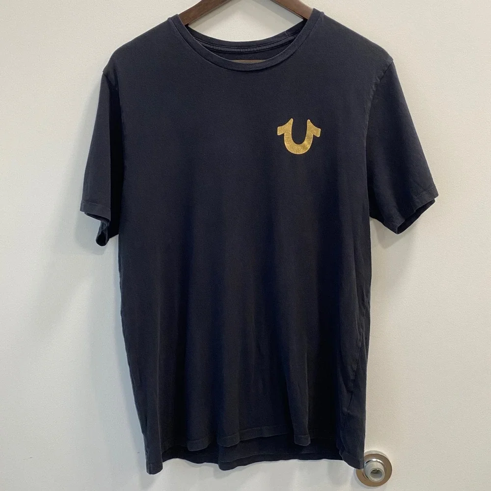 True Religion T-Shirt Mens M Black Gold Big Buddha World Tour Logo Short Sleeve